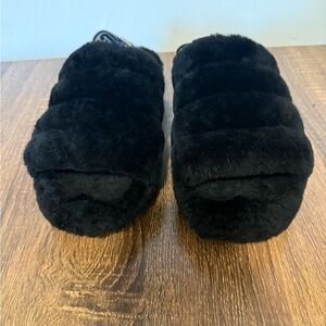 UGG Black Furry Slippers with Logo Strap